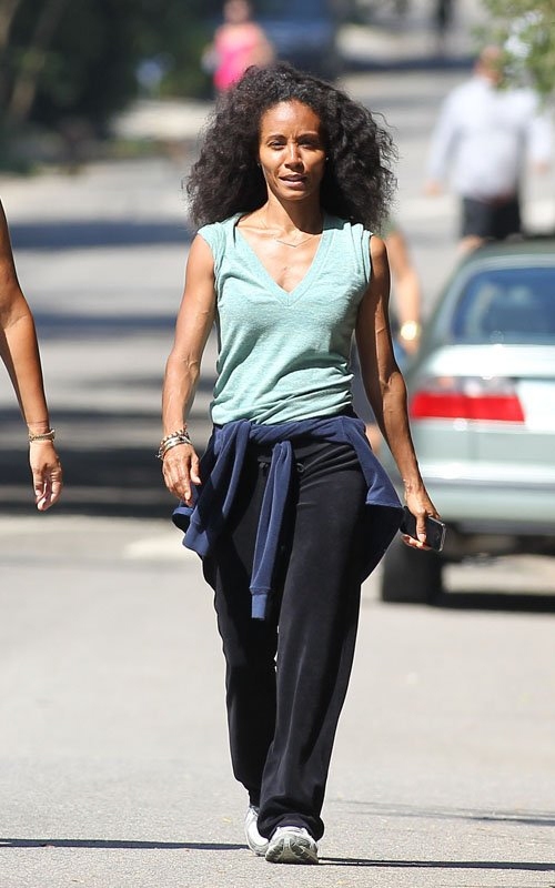Actress Jada Pinkett Smith was spotted in LA with no make-up and rocking he...
